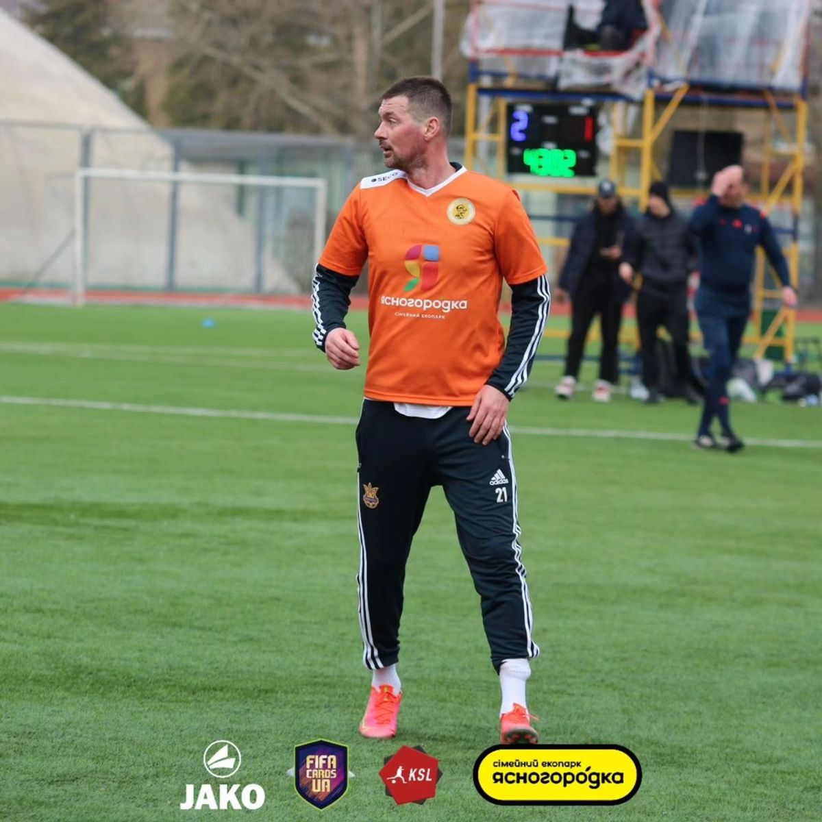 Артем Мілевський повернувся на футбольне поле: фото із першого переможного матчу